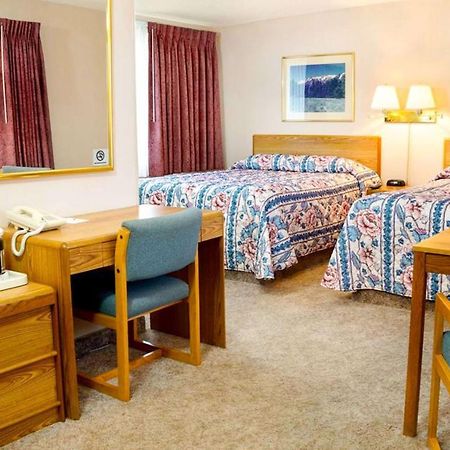Ruby Inn Бриджпорт Екстериор снимка