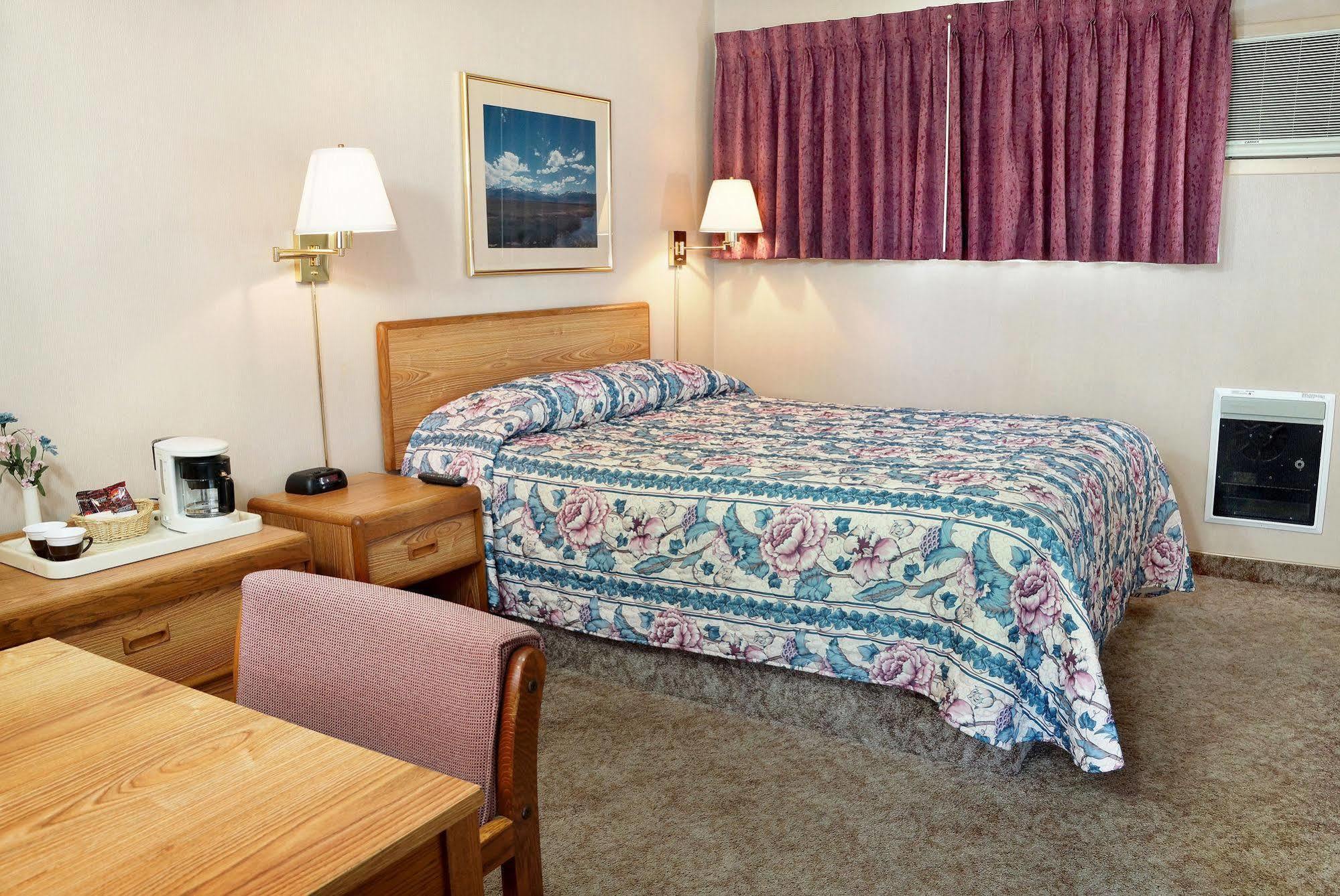 Ruby Inn Бриджпорт Екстериор снимка